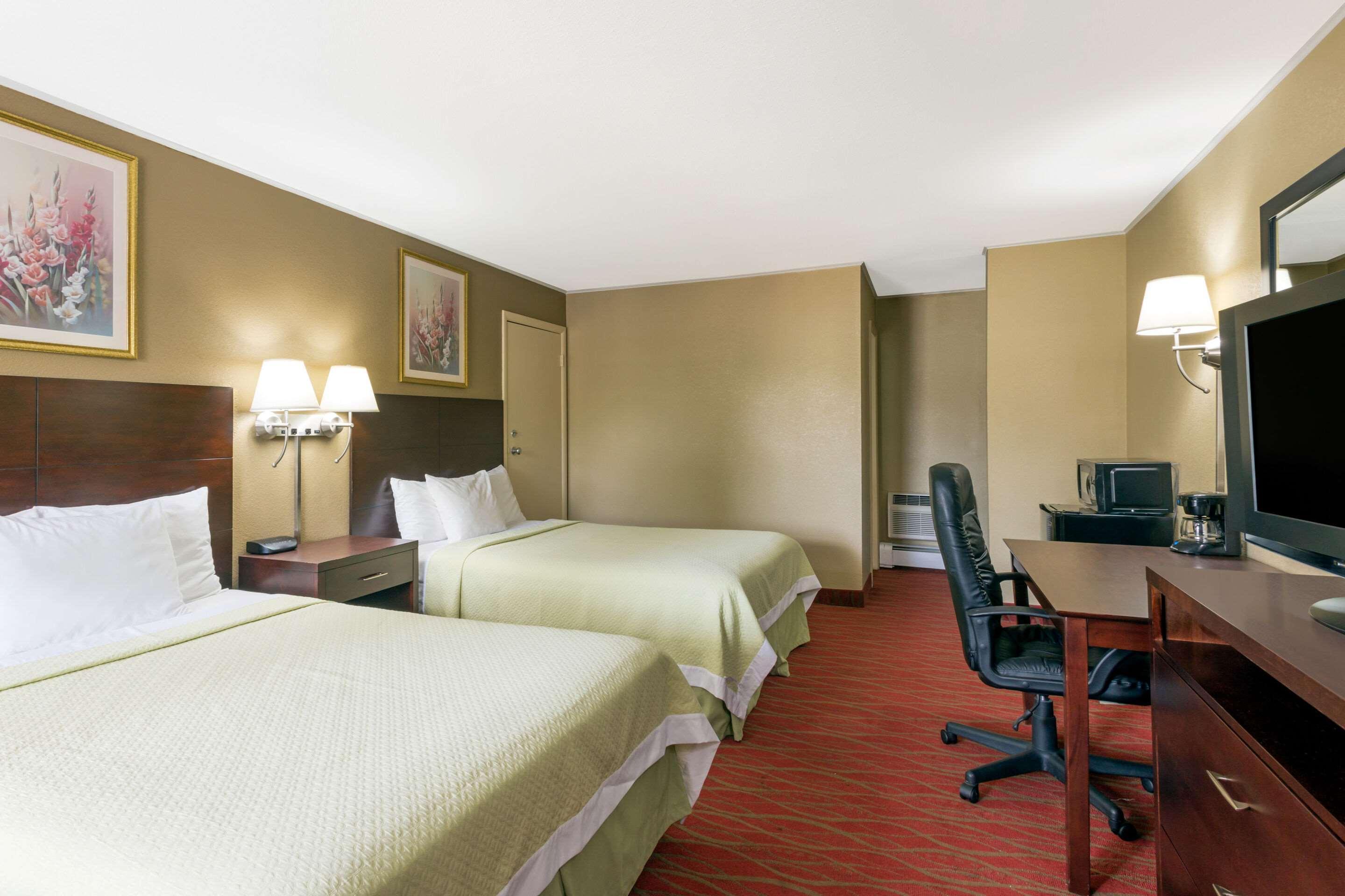 Quality Inn Poughkeepsie Exteriér fotografie